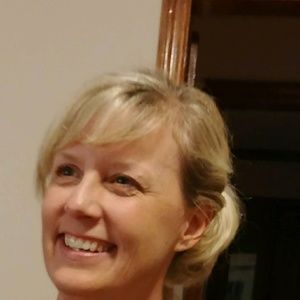 Meet your Posher, Robyn